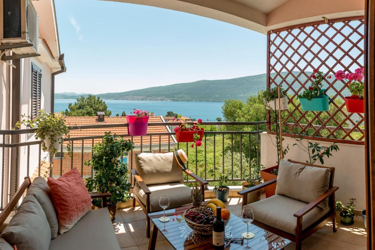 Cicciobello Lux Apartment Baosici With Stunning Sea View Экстерьер фото